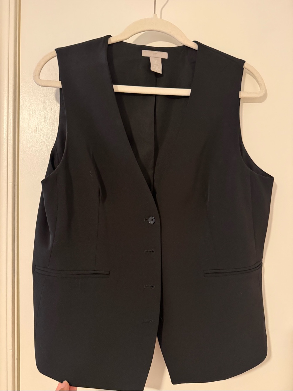 H&M Black Sleeveless Tailored Vest